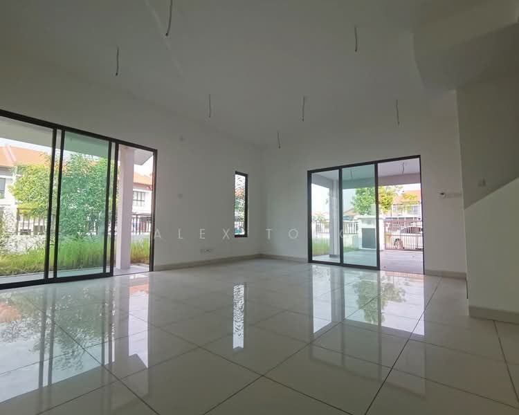 2-storey Terraced House for Sale in Alam Impian (Shah Alam) - Alex Tong - Living Room - PropertyGuru.com.my