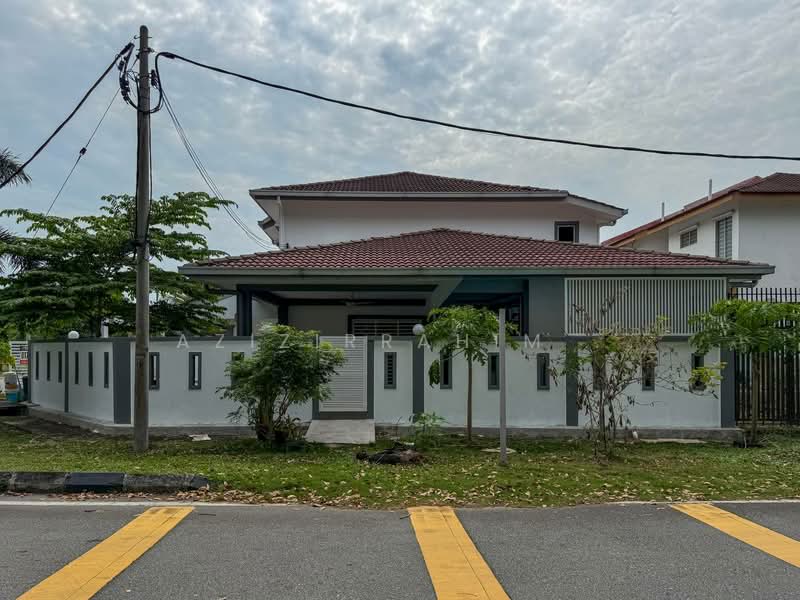 2-storey Terraced House for Sale in Tanjong Duabelas (Selangor) - Azizirrahim . - Exterior - PropertyGuru.com.my