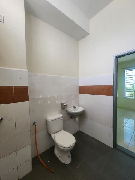 2-storey Terraced House for Sale in Kampung Teluk Panglima Garang (Telok Panglima Garang) - Firdaus Hamidun - PropertyGuru.com.my