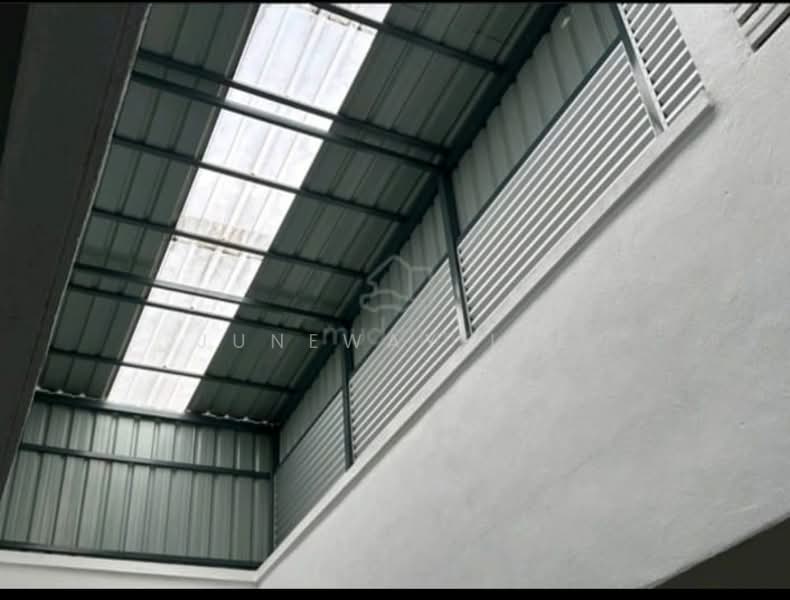 Shop for Sale in Jerantut (Pahang) - Juneway Lee - Roof - PropertyGuru.com.my