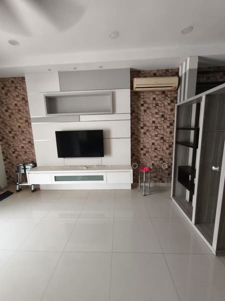 Cluster House for Rent in Austin Heights (Tebrau) - Jacky Ong - Living Room - PropertyGuru.com.my