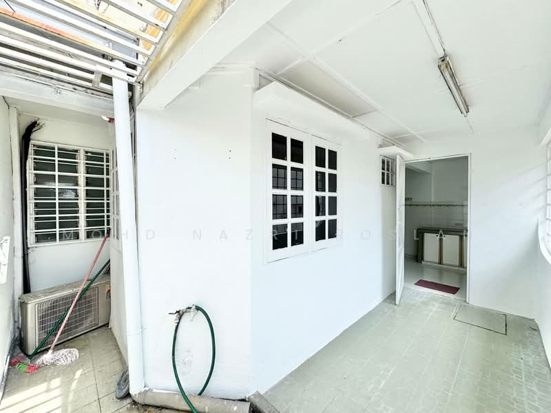 2-storey Terraced House for Sale in Usj 9 (Subang Jaya) - Mohd Nazri Roslan - Kitchen - PropertyGuru.com.my