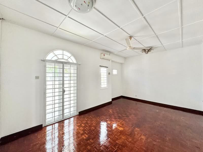 2-storey Terraced House for Sale in Usj 9 (Subang Jaya) - Mohd Nazri Roslan - Interior - PropertyGuru.com.my