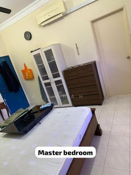 Rumah Kluster untuk Dijual di Alam Suria (Puncak Alam) - Aeyshah . - Master Bedroom - PropertyGuru.com.my