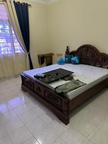 Rumah Kluster untuk Dijual di Alam Suria (Puncak Alam) - Aeyshah . - Bedroom - PropertyGuru.com.my