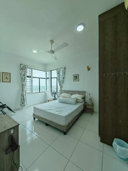 Service Residence for Sale at The Sky Executive Suites - Win Tan - Bedroom - PropertyGuru.com.my