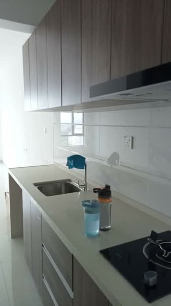Service Residence for Sale at Country Garden Central Park - Win Tan - Kitchen - PropertyGuru.com.my