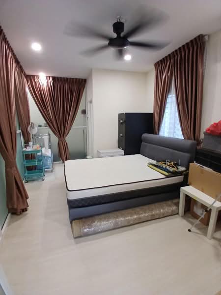 2-storey Terraced House for Sale in Denai Alam (Shah Alam) - Tengku Zairi - Bedroom - PropertyGuru.com.my