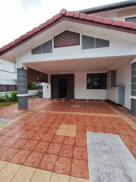 Cluster House for Rent in Taman Mount Austin (Tebrau) - Darren Siu - Exterior - PropertyGuru.com.my