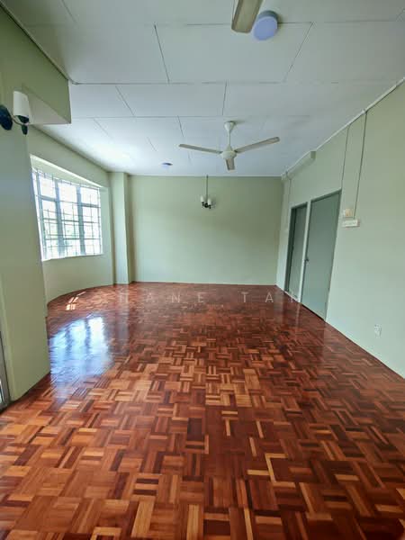 2-storey Terraced House for Sale in Taman Bukit Kepayang (Bukit Kepayang) - Shane Tan - Living Room - PropertyGuru.com.my