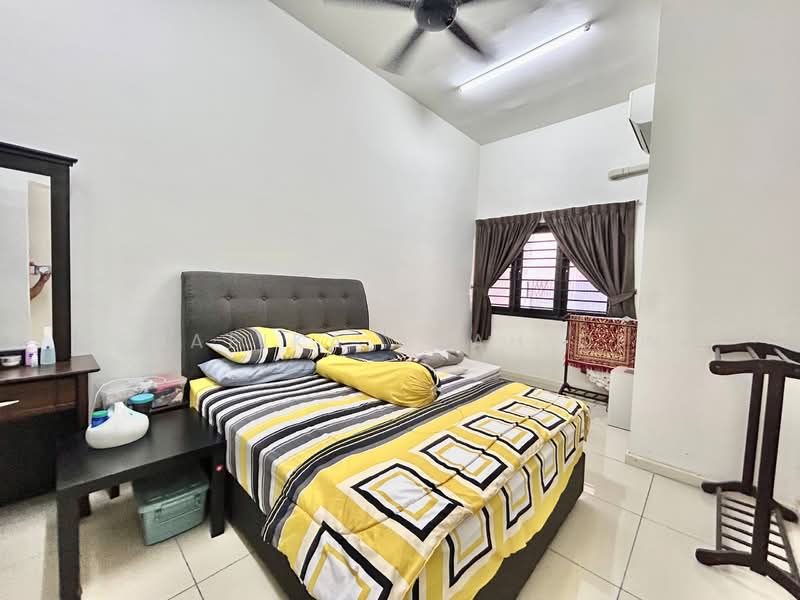 U12, Taman Cahaya Alam untuk Untuk Dijual - RM 899,000, Mac 2026 - Bedroom - PropertyGuru.com.my