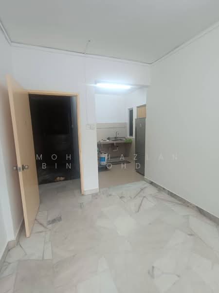 Apartment for Sale at Vista Lavender - Mohd Hazlan bin Mohd Sopi - Kitchen - PropertyGuru.com.my