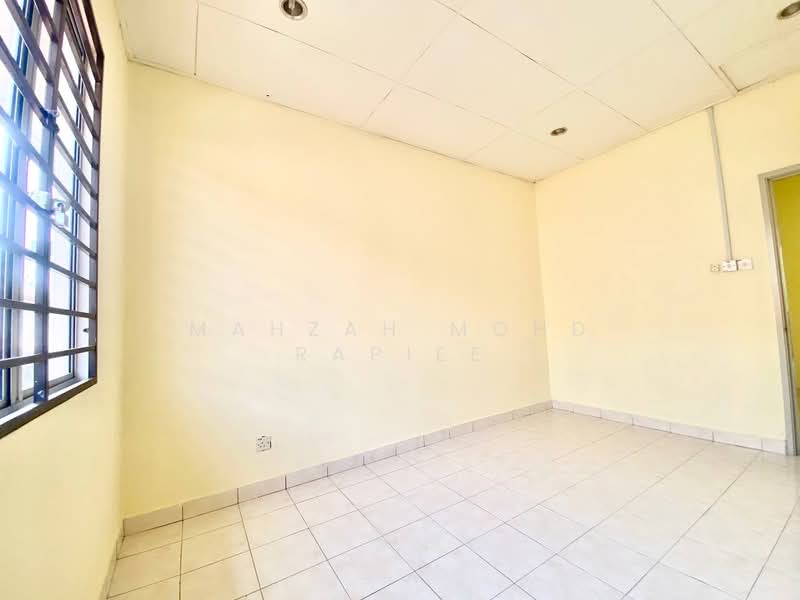 2-storey Terraced House for Sale in Taman Universiti Bangi (Kajang) - Mahzah Mohd Rapiee - PropertyGuru.com.my