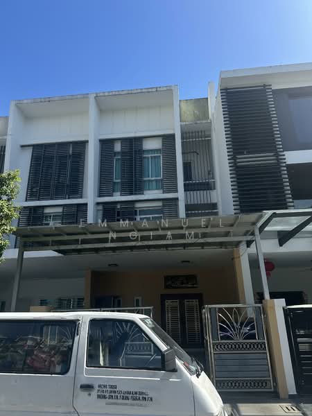 Semi-Detached House for Sale in Bandar Mahkota Cheras (Cheras) - Emmanuel Ngiam - Exterior - PropertyGuru.com.my