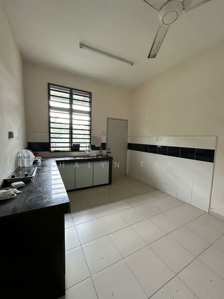 1-storey Terraced House for Sale in Taman Saujana Permai (Bukit Katil) - Shalyn Tan - Kitchen - PropertyGuru.com.my