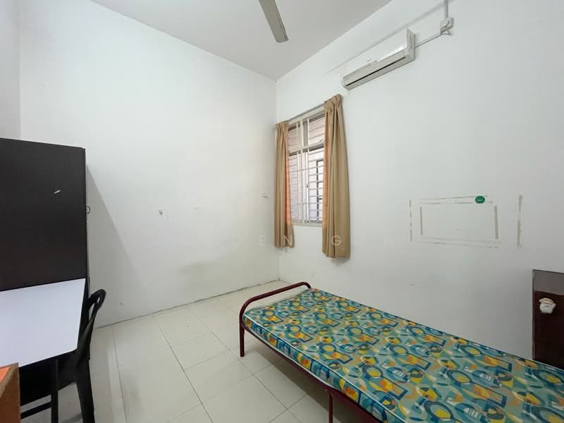 Taman Amira untuk Untuk Dijual - RM 560,000, Feb 2026 - Bedroom - PropertyGuru.com.my