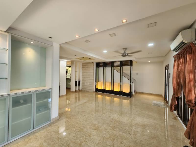 Lagoon Homes untuk Untuk Dijual - RM 1,190,000, Feb 2026 - Living Room - PropertyGuru.com.my