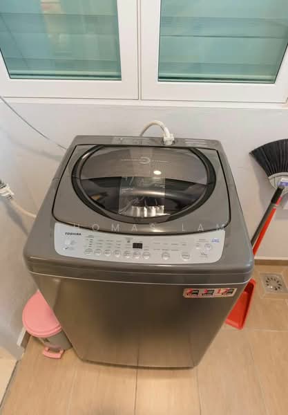 For Rent - Parkland Residence