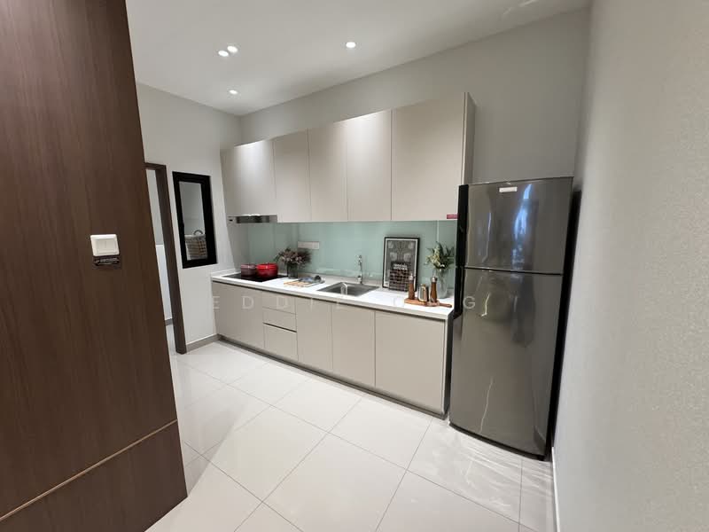 Service Residence for Sale at Veranda Residence - Eddie Ong - Kitchen - PropertyGuru.com.my