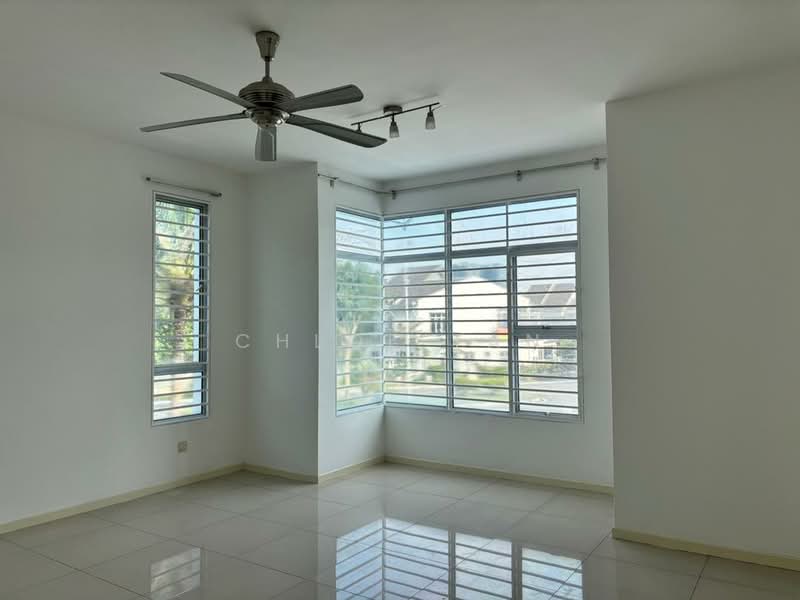2-storey Terraced House for Sale in Kota Kemuning (Shah Alam) - Chloe Tan - Living Room - PropertyGuru.com.my