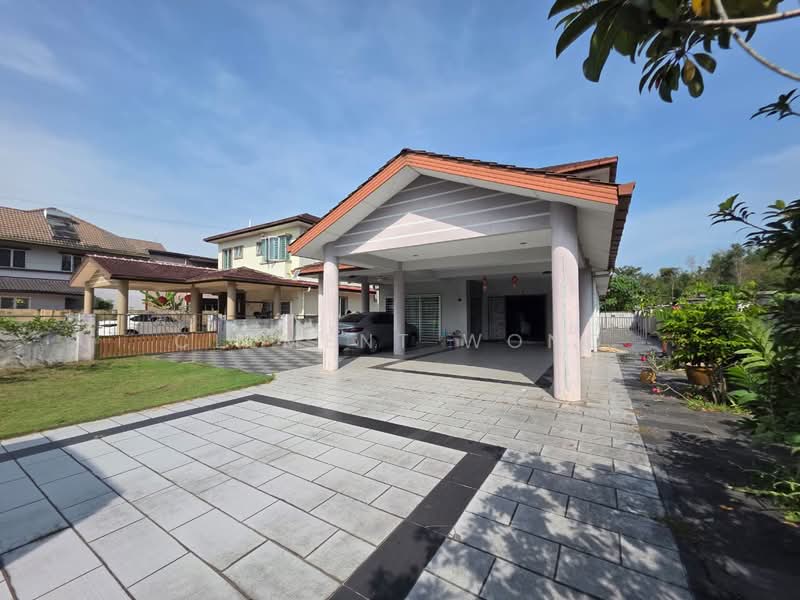 Bungalow for Sale in Rawang (Selangor) - Clement Wong - PropertyGuru.com.my