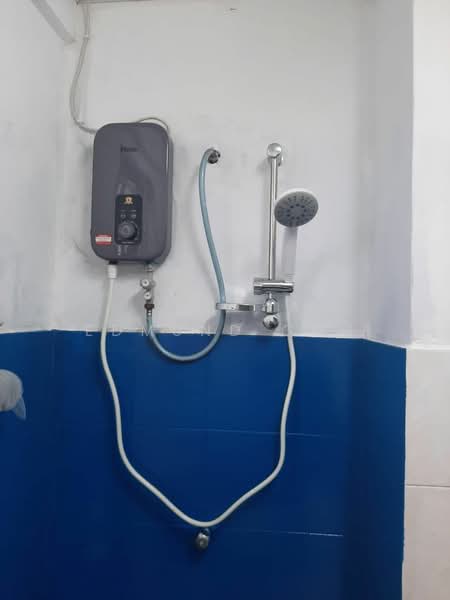 Condominium for Sale at South City (Perdana Selatan) Block C - Edmund Goh - Bathroom - PropertyGuru.com.my