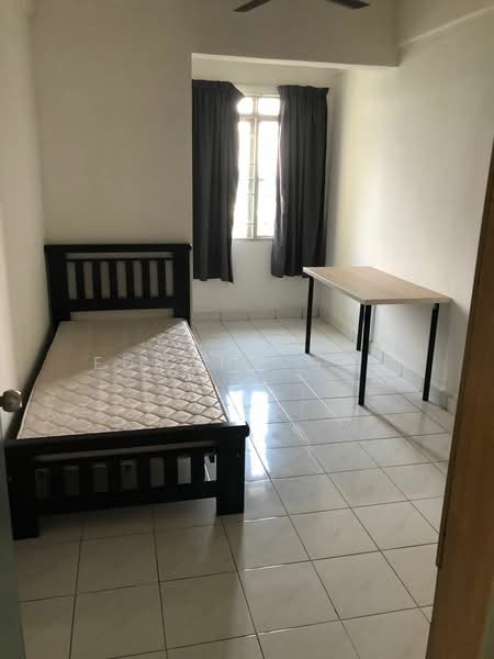 Condominium for Sale at South City (Perdana Selatan) Block C - Edmund Goh - Bedroom - PropertyGuru.com.my