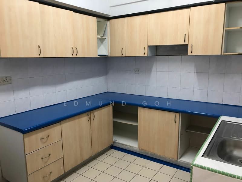 Condominium for Sale at South City (Perdana Selatan) Block C - Edmund Goh - Kitchen - PropertyGuru.com.my