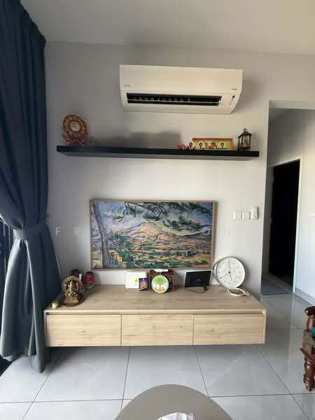 Servis Apartment untuk Dijual di The Birch - Frankie Ong - Living Room - PropertyGuru.com.my