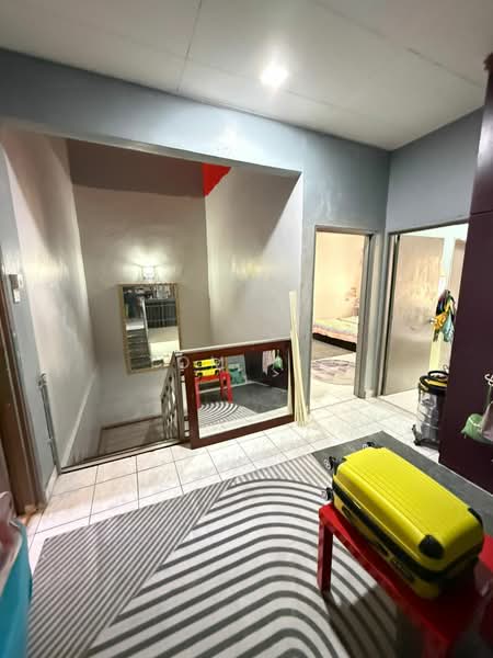 Terraced House for Sale in Shah Alam (Selangor) - Tom Yip - Entrance - PropertyGuru.com.my