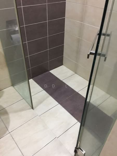 Service Residence for Rent at Serviced Residence @ Shaftsbury Putrajaya - Kydd Low - Bathroom - PropertyGuru.com.my