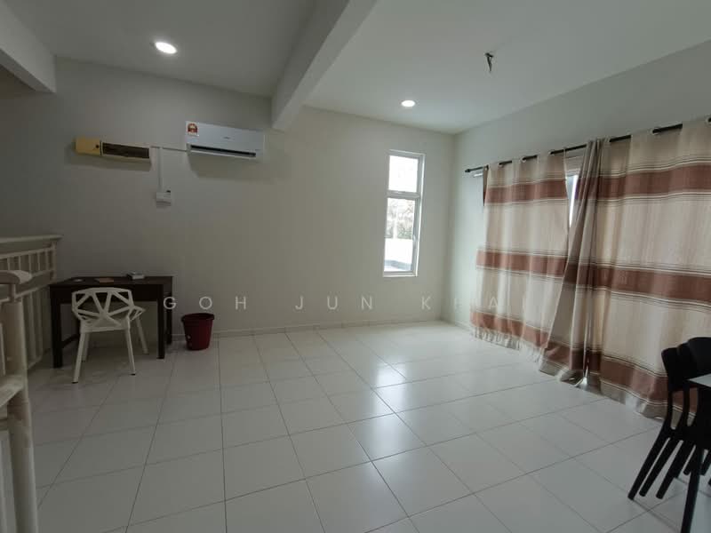 Semi-Detached House for Rent in Taman Klebang Utama (Klebang) - Goh Jun Khai - Interior - PropertyGuru.com.my