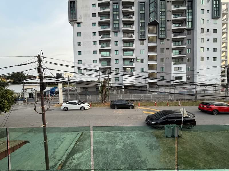 1-storey Terraced House for Sale in Taman Melaka Baru (Batu Berendam) - Azlina Muslim - Exterior - PropertyGuru.com.my