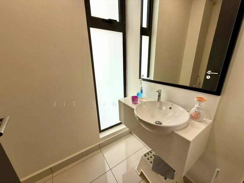 Terraced House for Rent in Medini (Iskandar Puteri (Nusajaya)) - Jit Sin Cheah - Bathroom - PropertyGuru.com.my