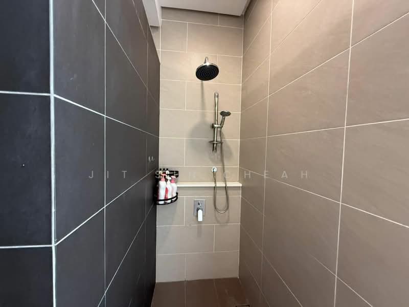 Terraced House for Rent in Johor Bahru (Johor) - Jit Sin Cheah - Bathroom - PropertyGuru.com.my