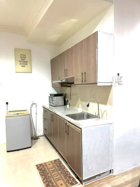 Servis Apartment untuk Disewa di Parkview Service Apartment - Kew . - Kitchen - PropertyGuru.com.my