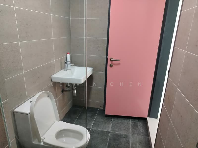 Condominium for Sale at The Valley Residences @ SkySierra - Kelvin Chen - Bathroom - PropertyGuru.com.my