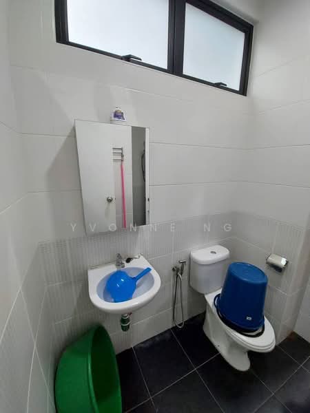 Eco Tropics untuk Untuk Disewa - RM 2,800 /bulan, Feb 2026 - Bathroom - PropertyGuru.com.my