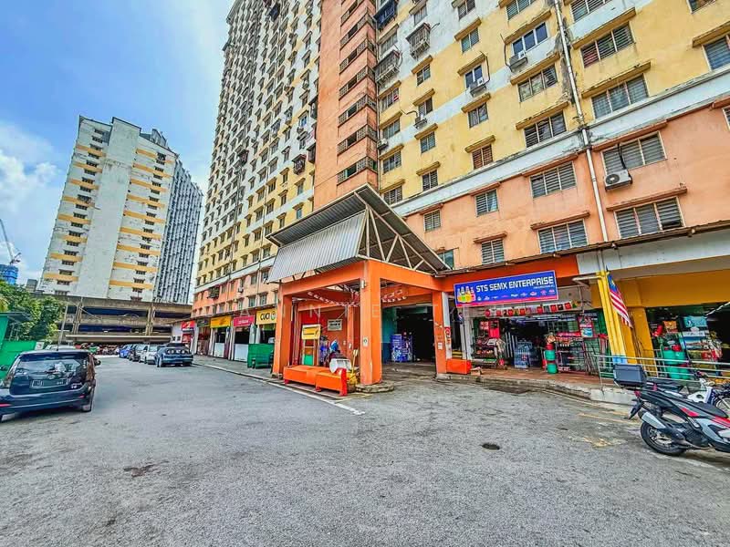Flora Damansara Apartment untuk Untuk Dijual - RM 131,000, Feb 2026 - Exterior - PropertyGuru.com.my