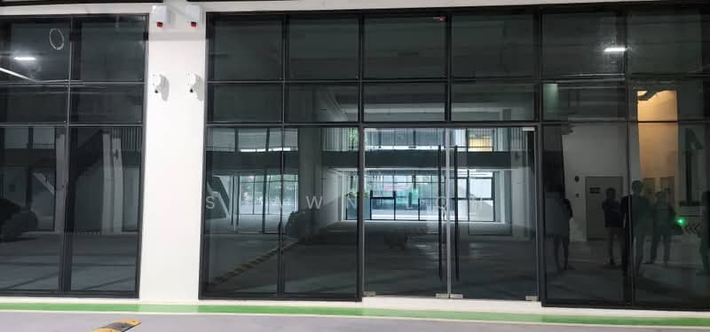 Warehouse for Rent in Kota Damansara (Selangor) - Shawn Loh - Entrance - PropertyGuru.com.my