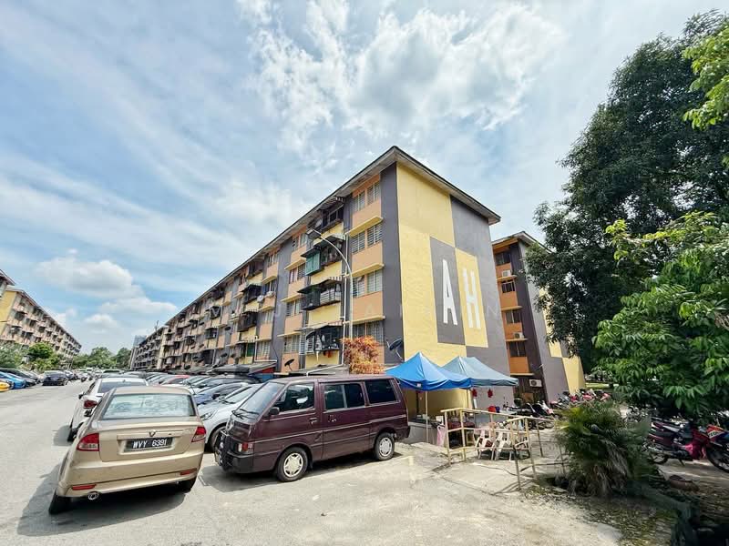 Flat Pandan Indah 3/3 untuk Untuk Dijual - RM 190,000, Feb 2026 - Exterior - PropertyGuru.com.my