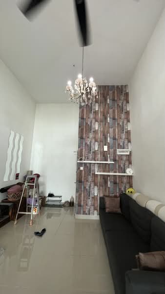 Subang Soho (One Soho) untuk Untuk Disewa - RM 1,700 /bulan, Feb 2026 - Living Room - PropertyGuru.com.my