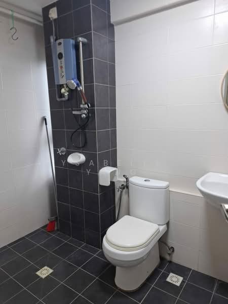 Subang Soho (One Soho) untuk Untuk Disewa - RM 1,700 /bulan, Feb 2026 - Bathroom - PropertyGuru.com.my