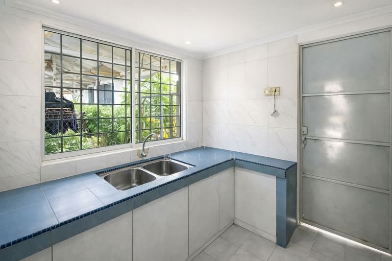 2-storey Terraced House for Sale in Bandar Sri Damansara (Petaling Jaya) - Mohd Khairul Amilin - Kitchen - PropertyGuru.com.my