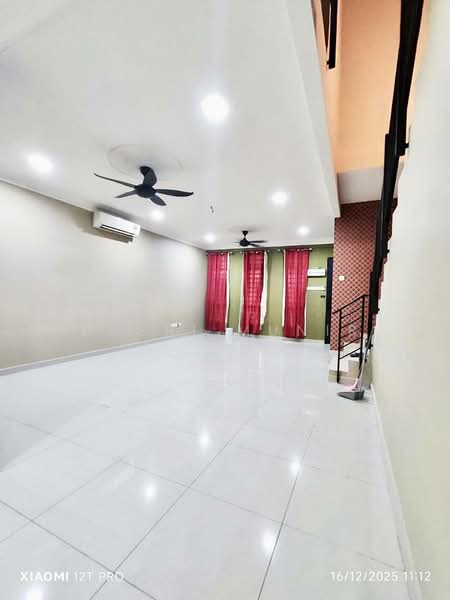2-storey Terraced House for Sale in Kajang (Selangor) - Basri Munir - Living Room - PropertyGuru.com.my