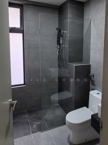 Service Residence for Sale at The Era @ Duta North - Alice Chong - Bathroom - PropertyGuru.com.my