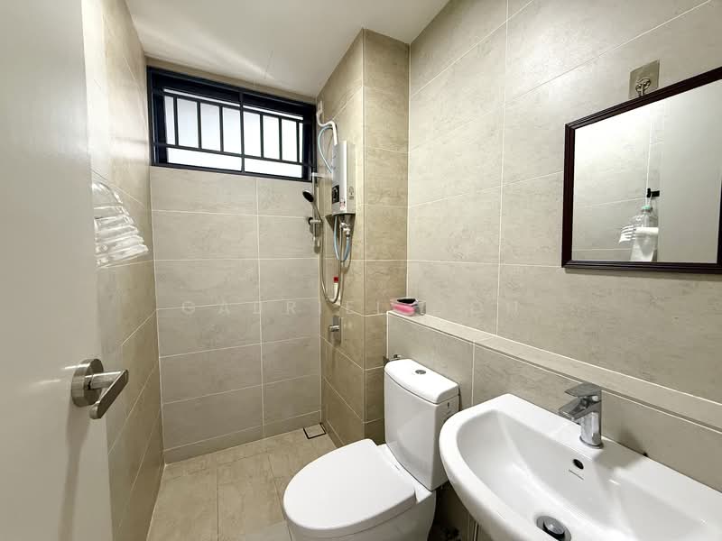 Service Residence for Sale at Setia City Residences - GABRIEL GOH - Bathroom - PropertyGuru.com.my