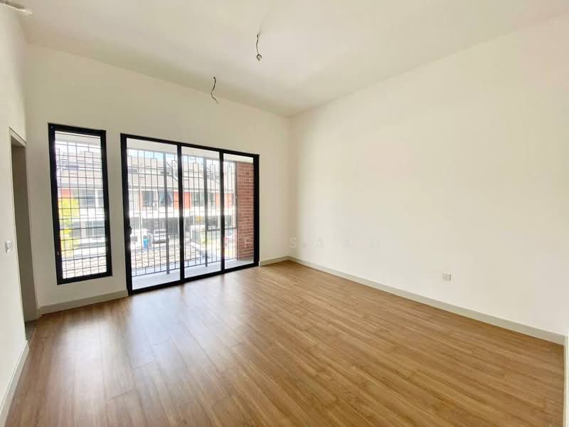 2-storey Terraced House for Sale in Elmina (Shah Alam) - Alif Saad - Living Room - PropertyGuru.com.my