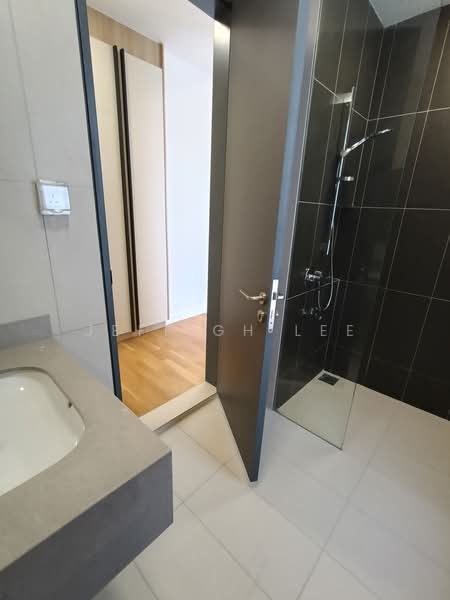 Condominium for Rent at One Cochrane Residence - Jeff GH Lee - Bathroom - PropertyGuru.com.my