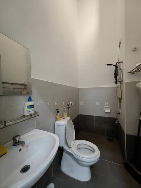 1-storey Terraced House for Sale in Bandar Putra (Kulai) - Jadelyn Ng - Bathroom - PropertyGuru.com.my